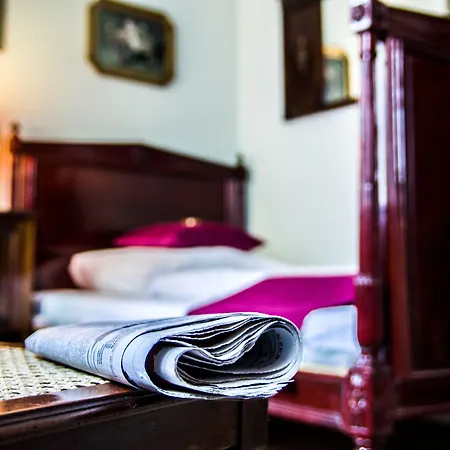 Victoria Hotel